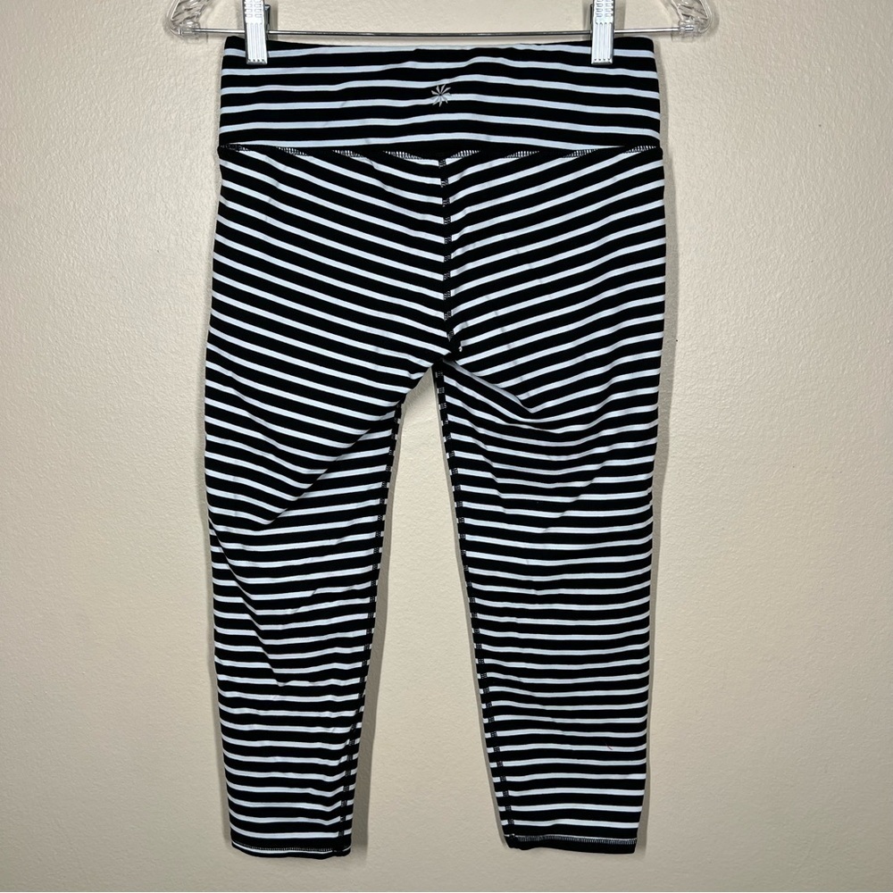 Athleta Chaturanga Capri Crop Leggings Black White Stripe Small Style 243095 - Picture 6 of 11